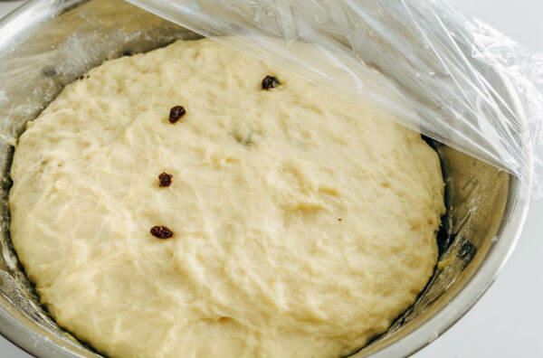 Приготування тіста для паски