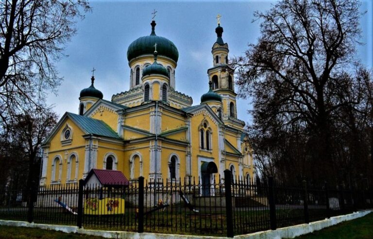 яке свято 30 березня православна церква весняний пейзаж