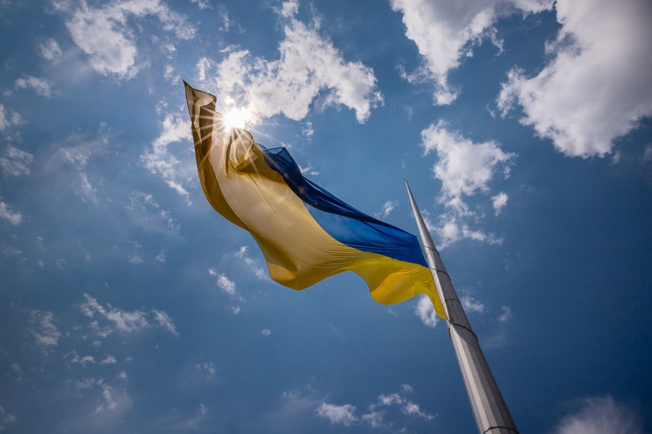 дивні закони України після незалежності